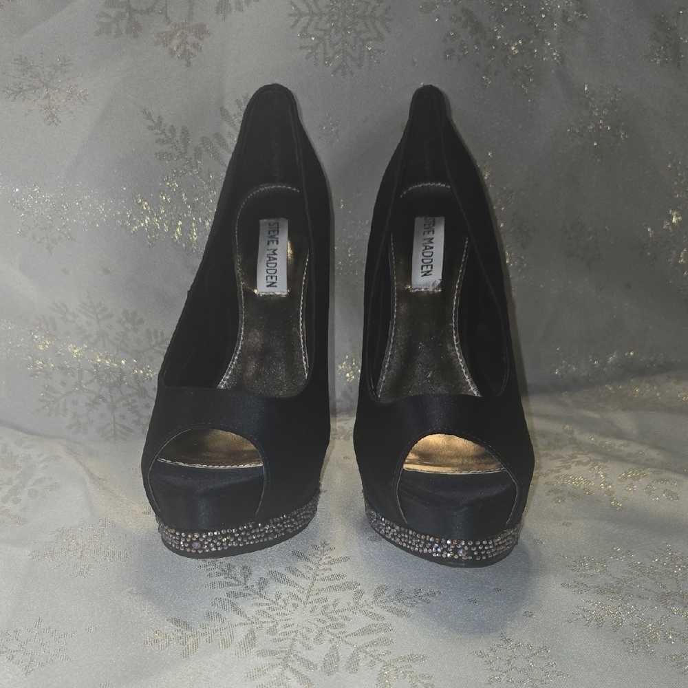 Steve Madden Black Satin Heels with Rhinestone Details - Picture 5 of 8